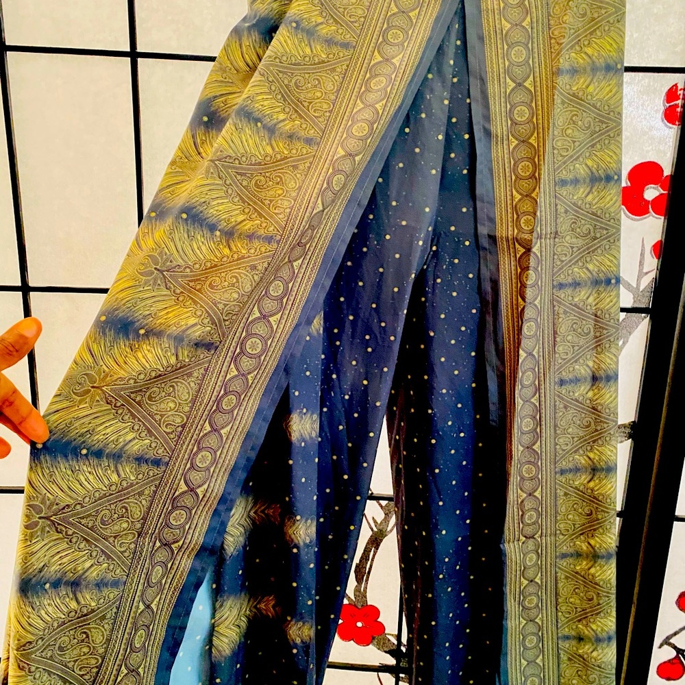 Beautiful harem pants never worn.